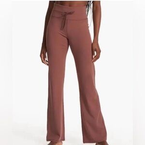 Vuori Daily Wide Leg Pant